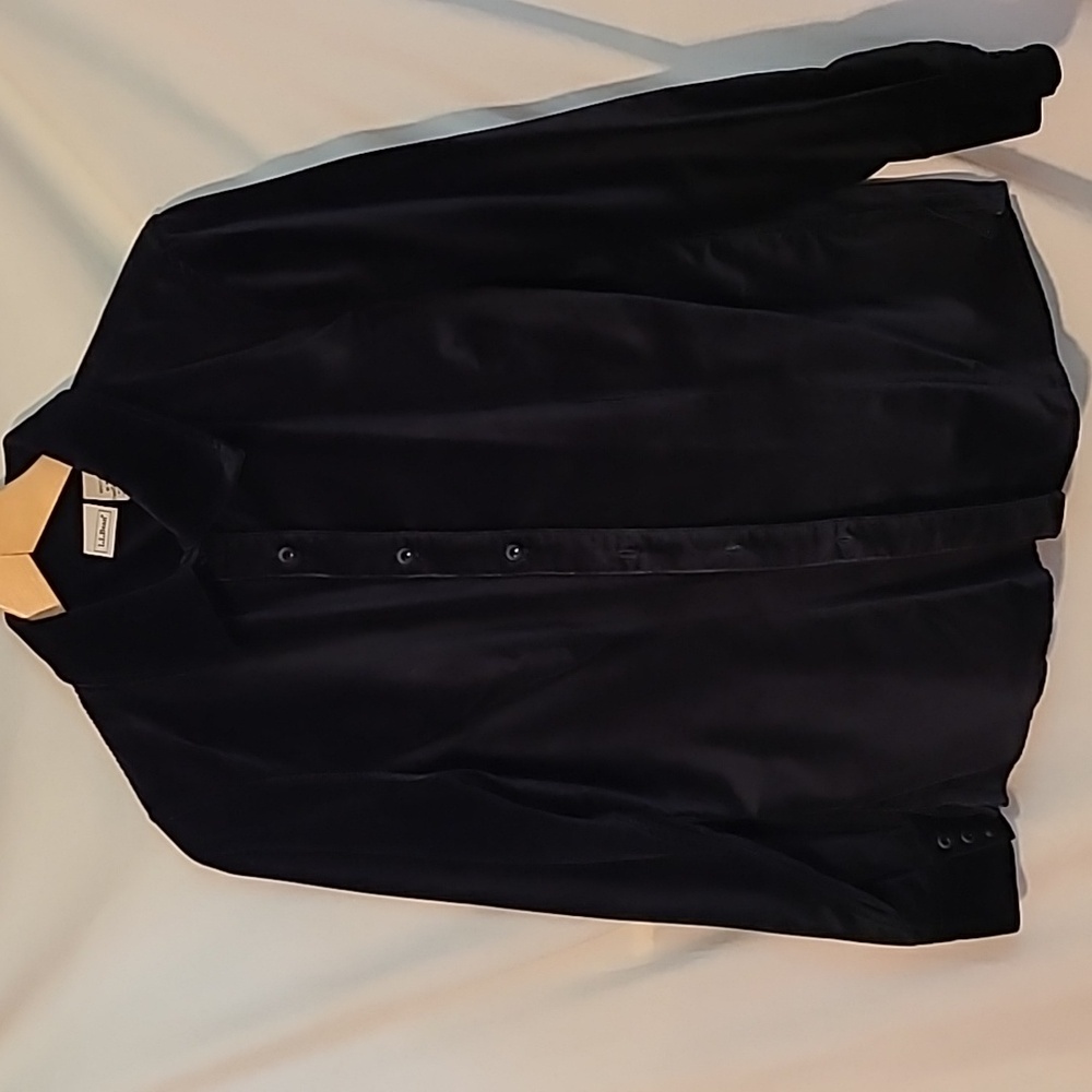 L. L. Bean Black Velour Shirt Sz Med Petite
